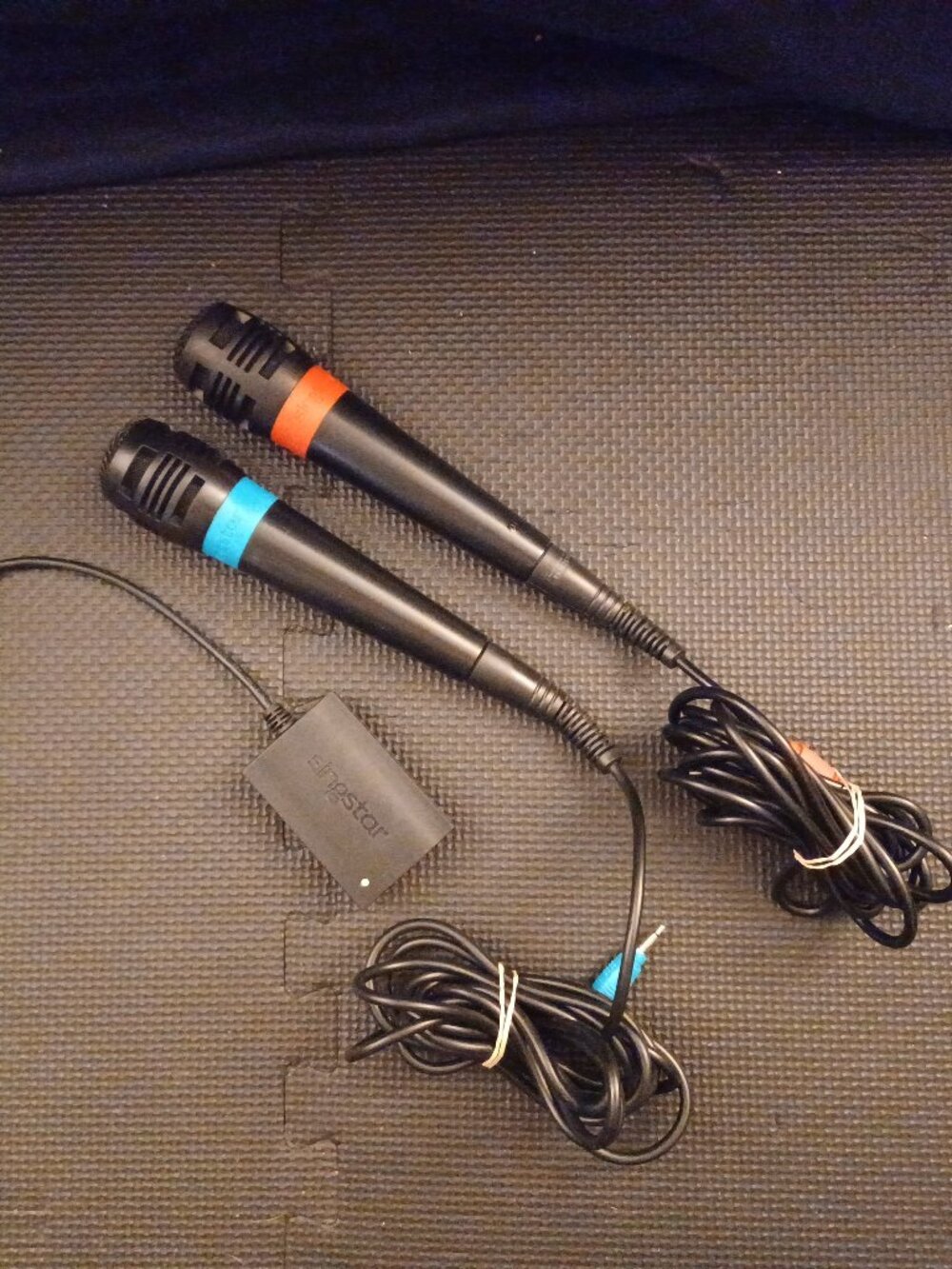 Singstar Microphones Red Blue Set SCEH-0001 Sony‎ PlayStation 2 PS2 Comnplete